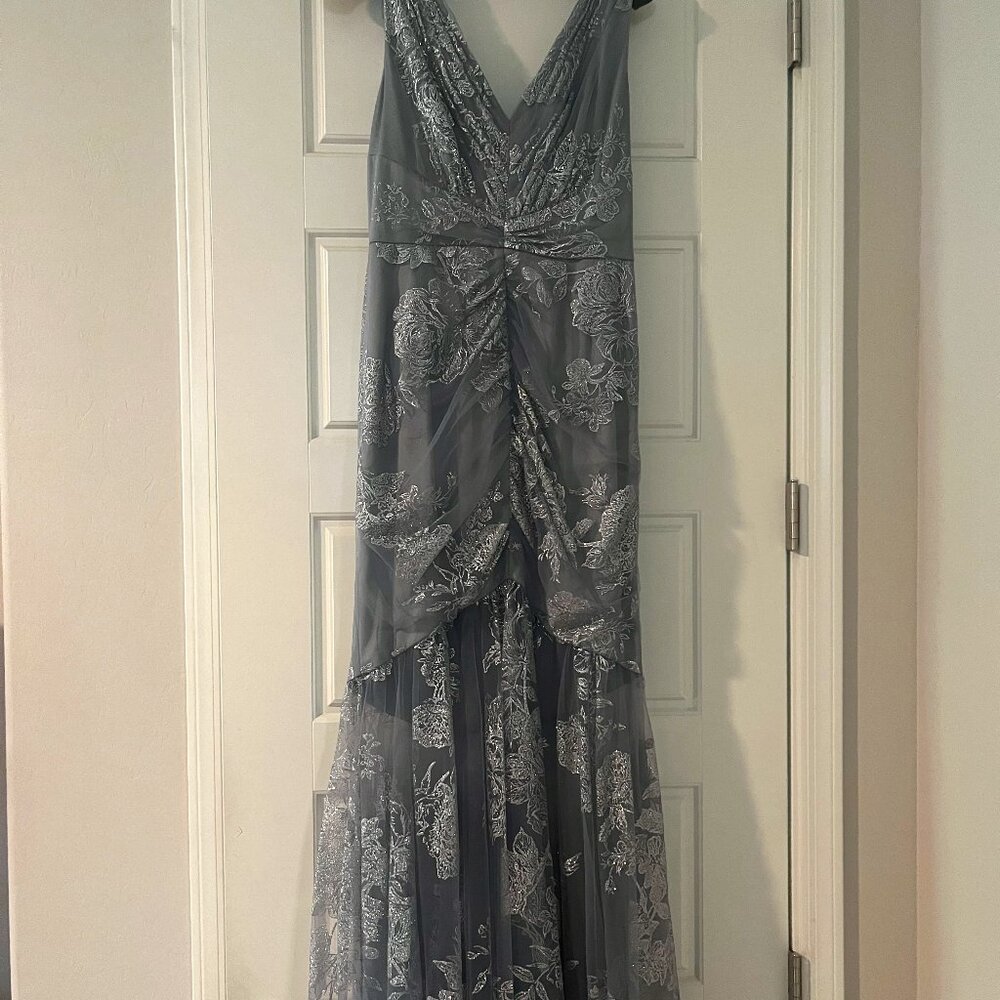 MARCHESA NOTTE Formal Dress GRAY Size 8